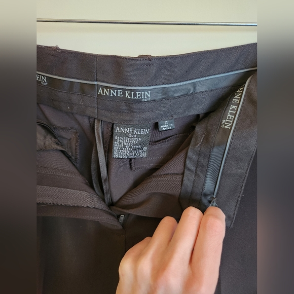 Chocolate brown Anne Klein pant suit - Picture 12 of 12